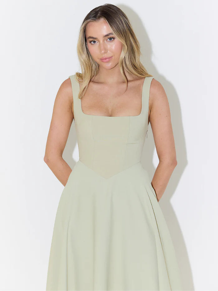 Avelynia Luna Dress