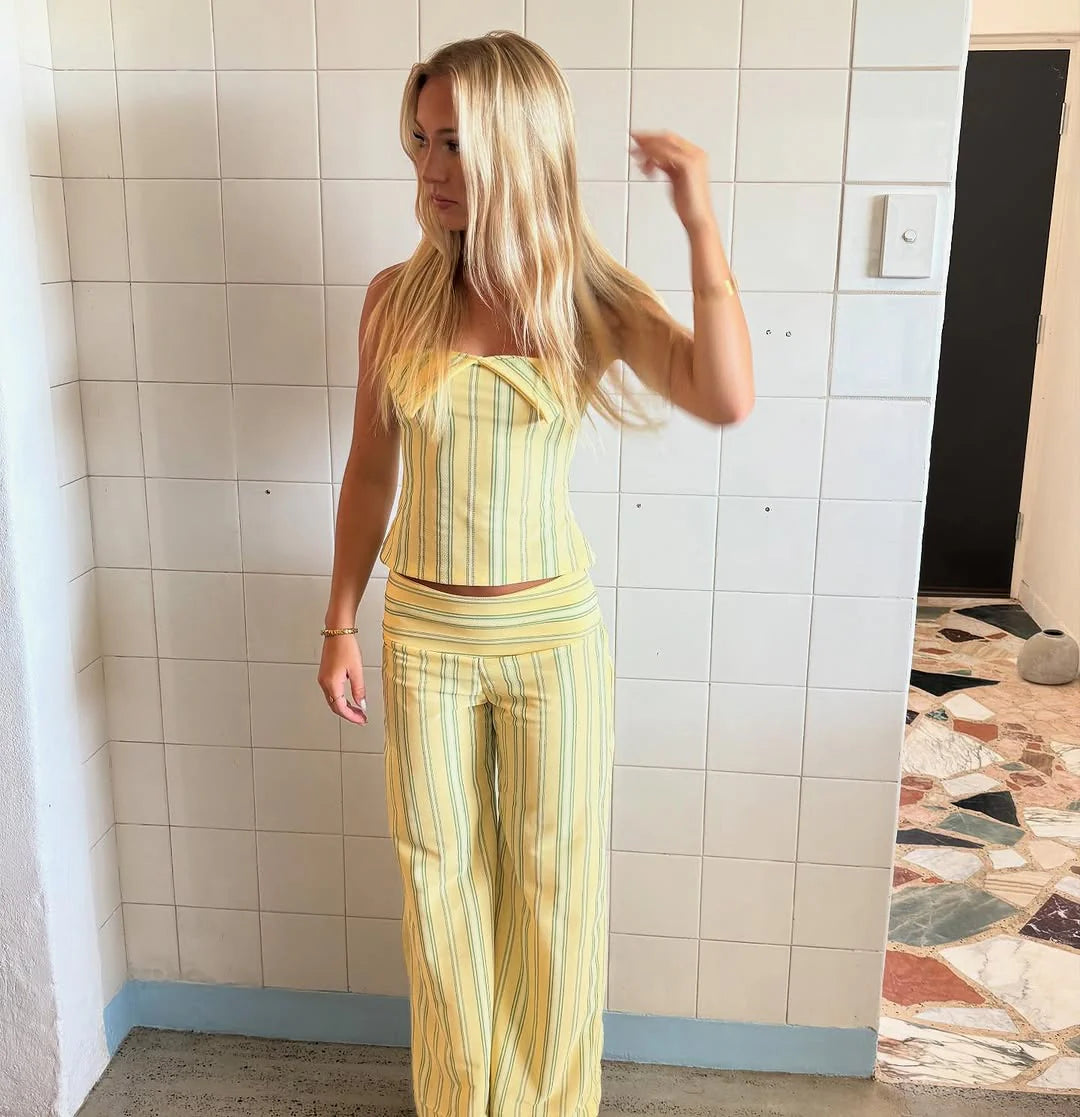 AVELYNIA | Striped Set