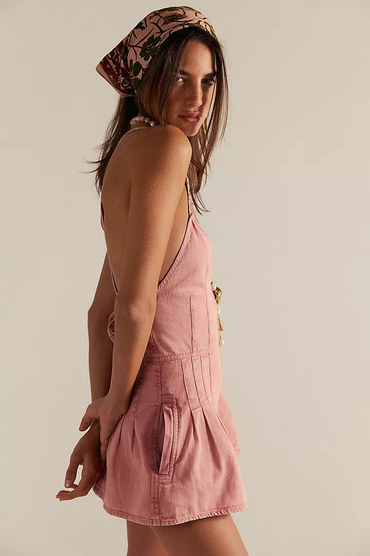 Denim Dream: Vintage-Inspired Romper
