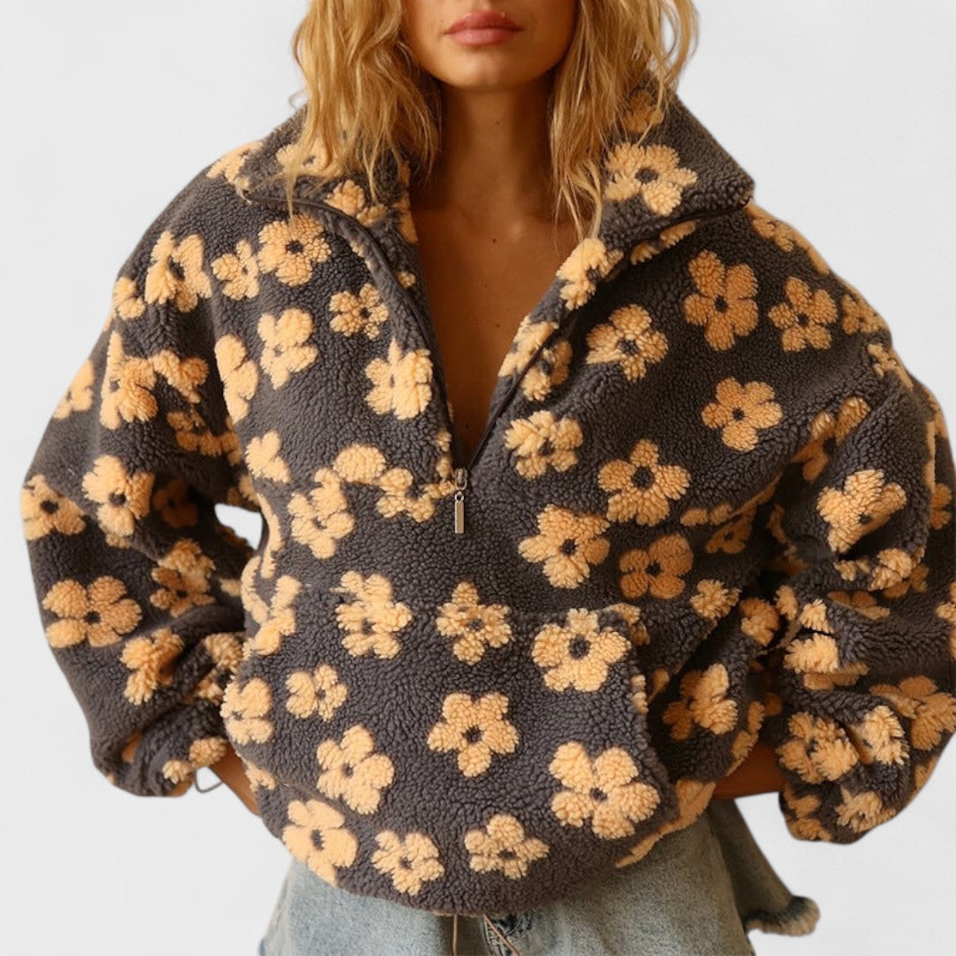 Avelynia- Polar fleece Flowering