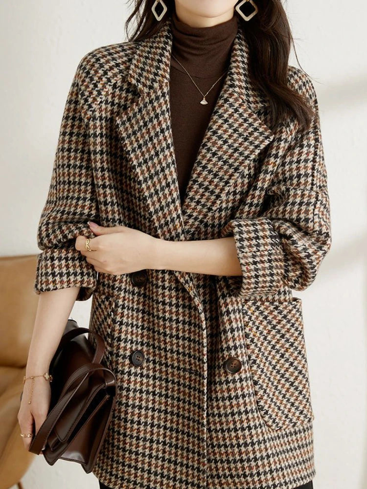 Mila Elegant Coat