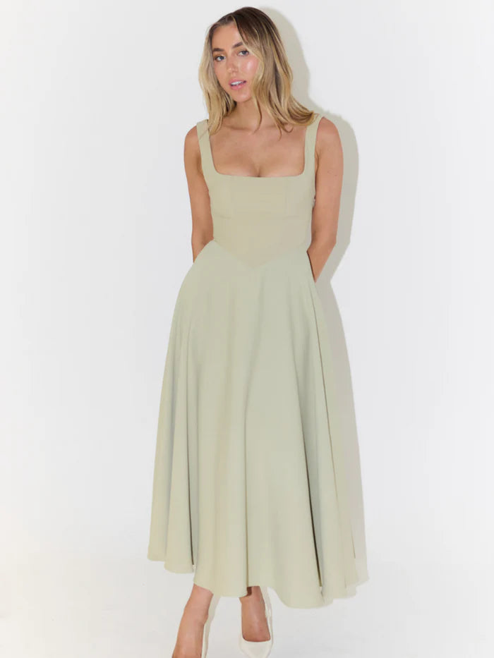 Avelynia Luna Dress