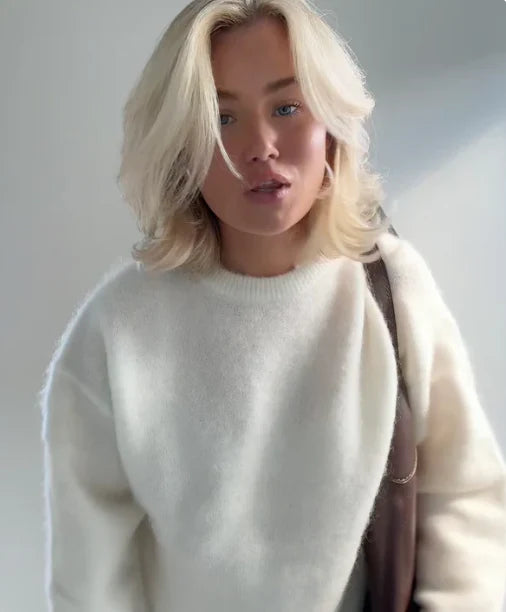 Avelynia - sweater